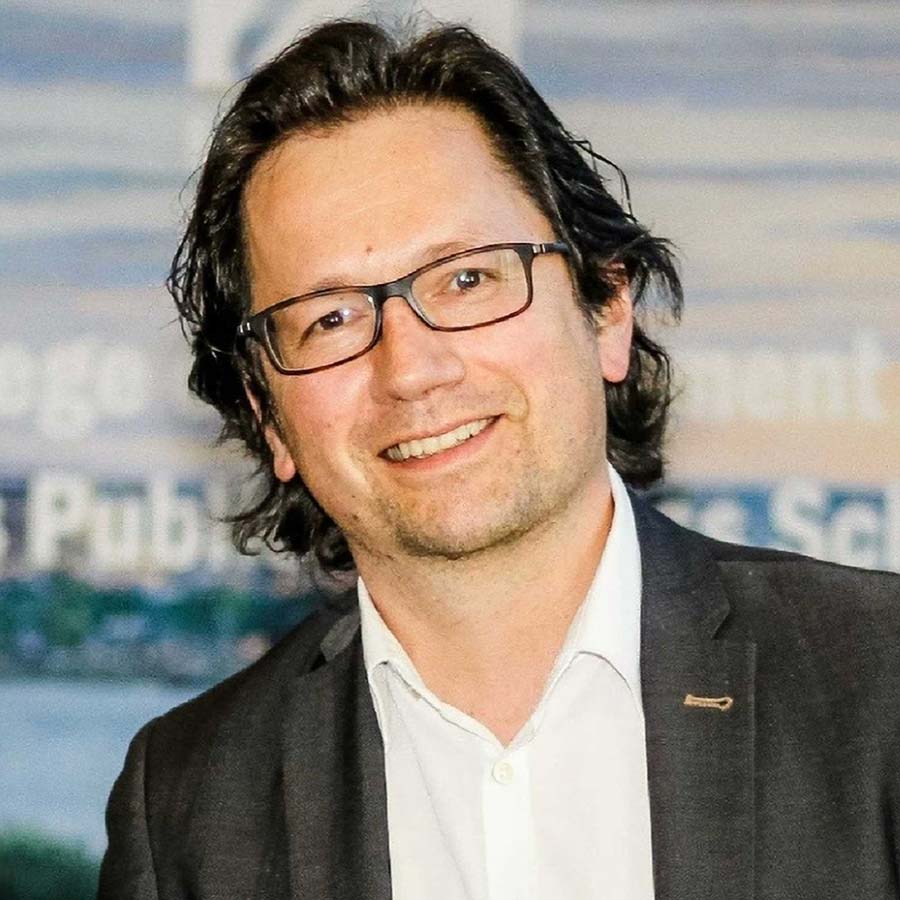 Werner Kunz, Professor, Marketing