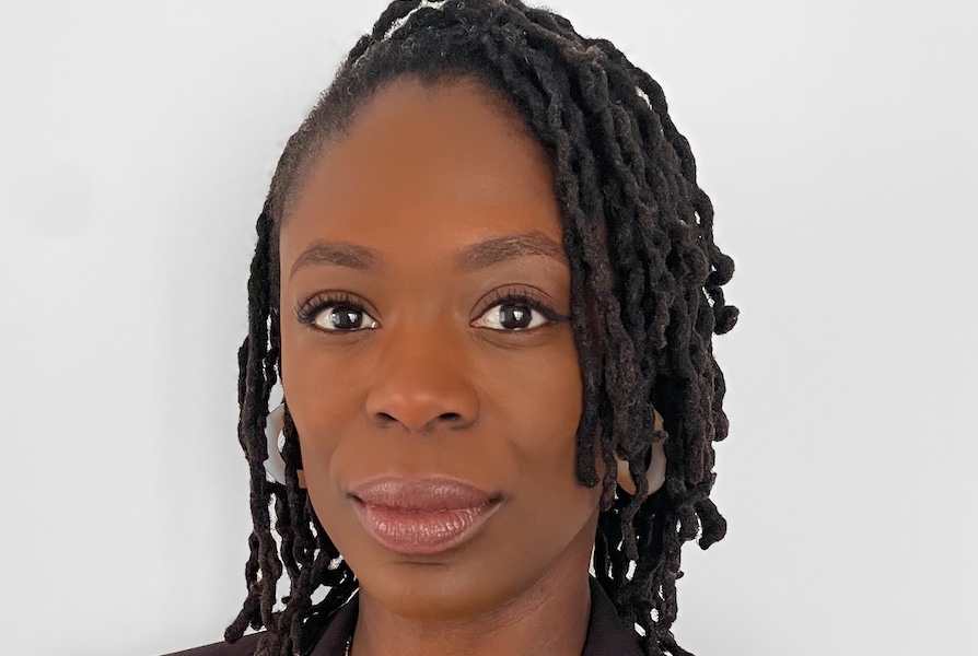 Dr. Farinde Wu Headshot